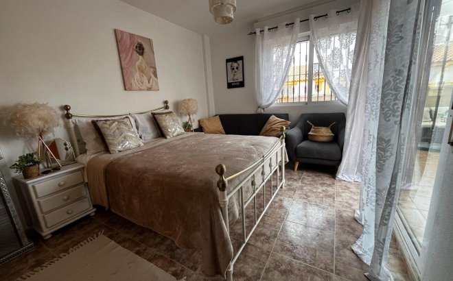 Revente - Town House Penthouse -
Torrevieja - La Florida