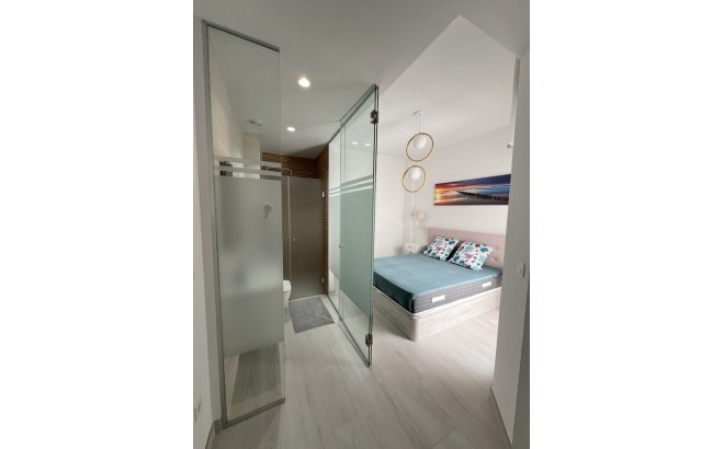 Resale - Apartment -
Torrevieja - Playa del Cura