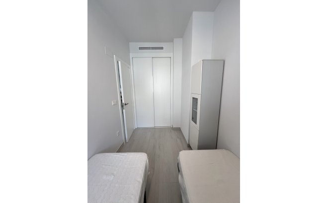 Resale - Apartment -
Torrevieja - Playa del Cura