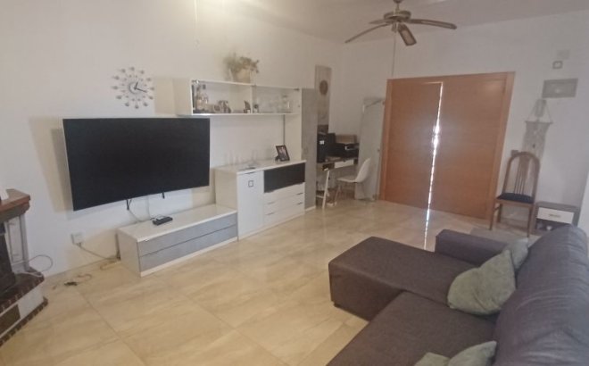 Resale - Villa -
Torrevieja - Costa Blanca