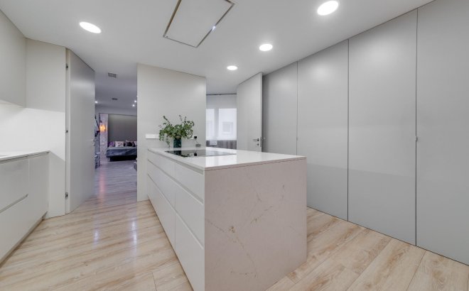 Resale - Apartment -
Torrevieja - Playa del Cura