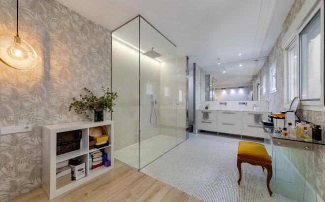 Resale - Apartment -
Torrevieja - Playa del Cura