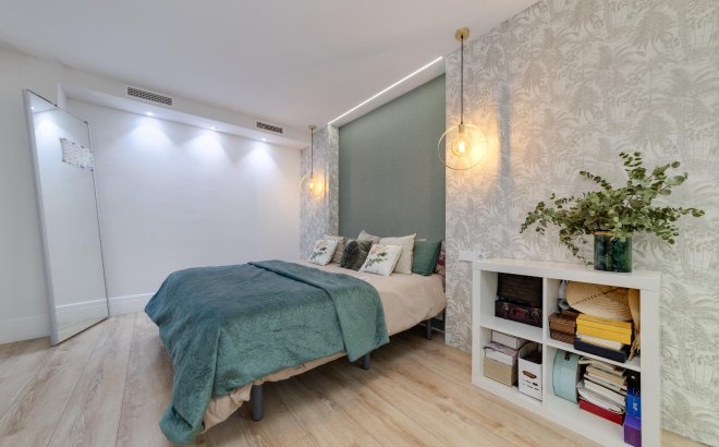 Resale - Apartment -
Torrevieja - Playa del Cura