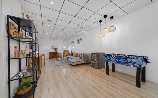 Resale - Apartment -
Torrevieja - Playa del Cura