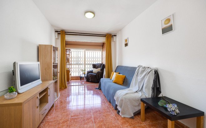 Resale - Apartment -
Torrevieja - Playa De Los Naufragos