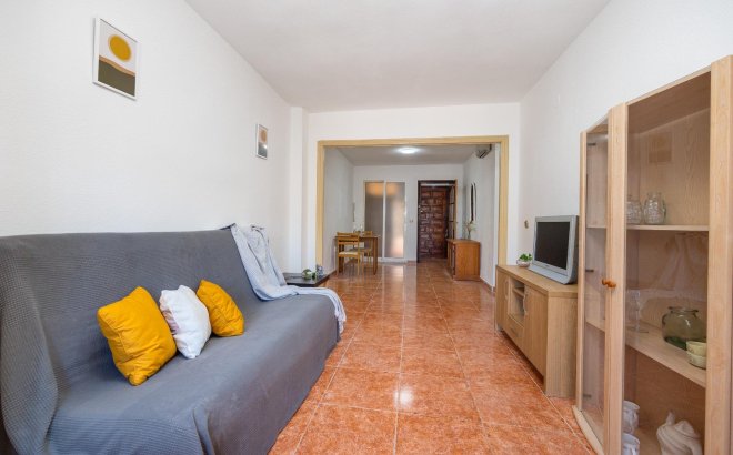 Resale - Apartment -
Torrevieja - Playa De Los Naufragos