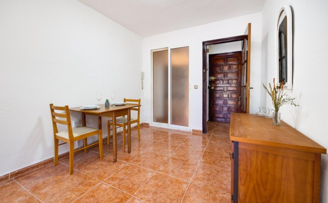 Resale - Apartment -
Torrevieja - Playa De Los Naufragos
