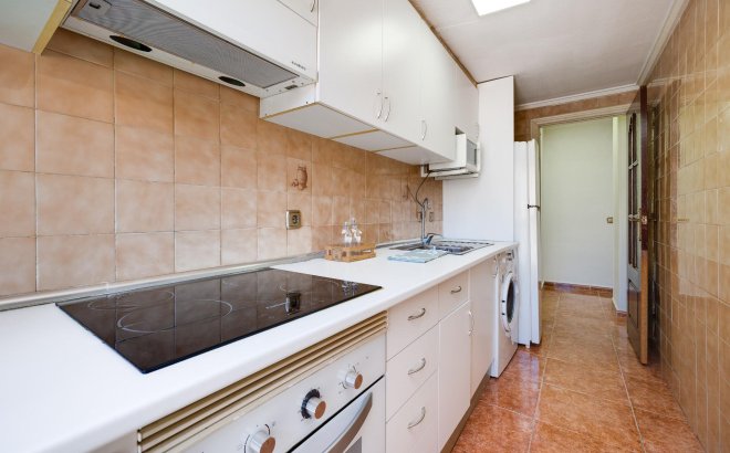 Resale - Apartment -
Torrevieja - Playa De Los Naufragos