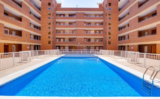 Resale - Apartment -
Torrevieja - Playa De Los Naufragos