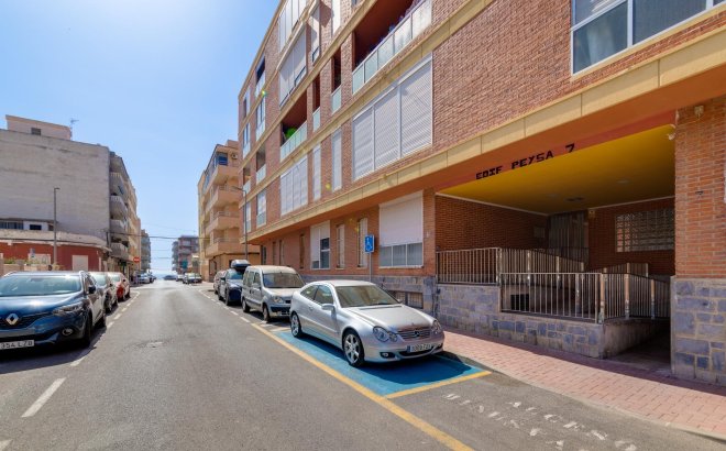 Resale - Apartment -
Torrevieja - Playa De Los Naufragos