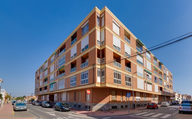 Resale - Apartment -
Torrevieja - Playa De Los Naufragos