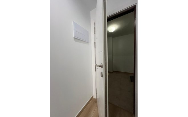 Resale - Apartment -
Torrevieja - La Mata
