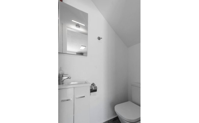 Resale - Dúplex -
Torrevieja - Costa Blanca