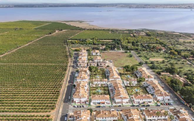 Resale - Dúplex -
Torrevieja - Costa Blanca