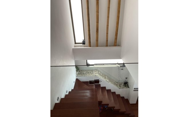 Resale - Dúplex -
Torrevieja - Playa del Cura