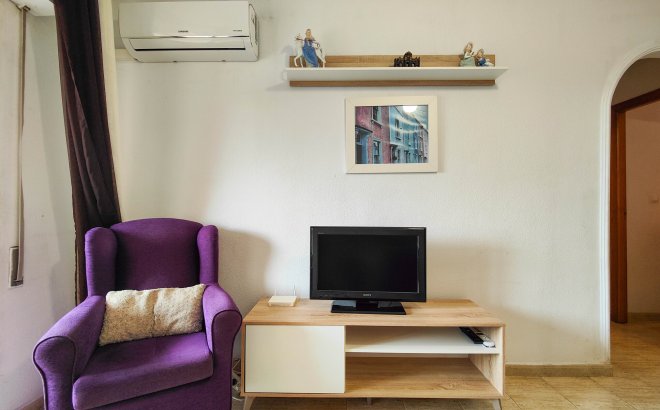 Resale - Apartment -
Torrevieja - Costa Blanca