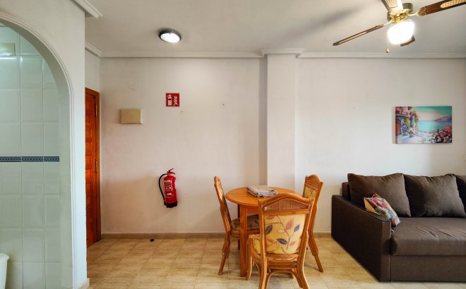 Resale - Apartment -
Torrevieja - Costa Blanca