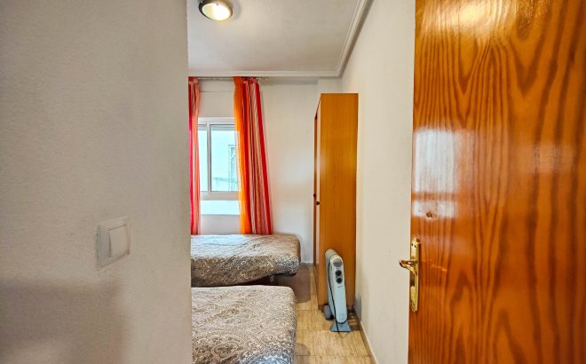 Resale - Apartment -
Torrevieja - Costa Blanca