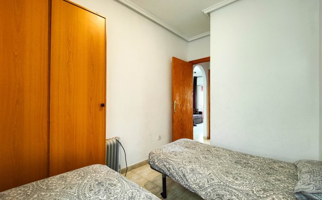 Resale - Apartment -
Torrevieja - Costa Blanca