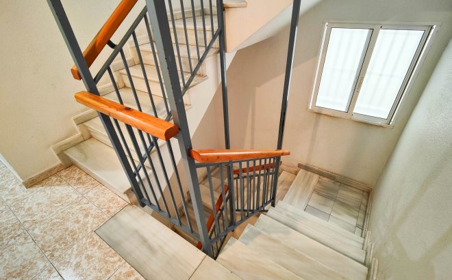 Resale - Apartment -
Torrevieja - Costa Blanca