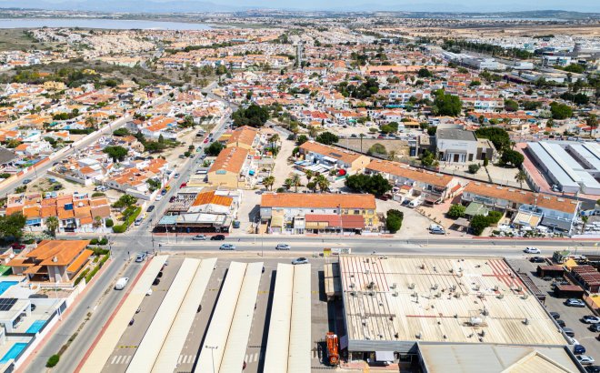 Resale - Apartment -
Torrevieja - Costa Blanca