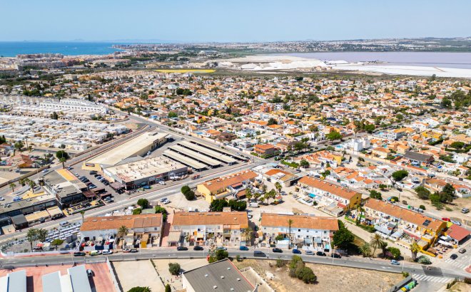 Resale - Apartment -
Torrevieja - Costa Blanca