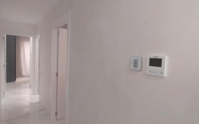 Resale - Apartment -
Torrevieja - Playa del Cura