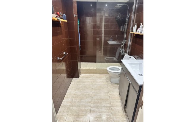 Revente - Appartement -
Torrevieja - El Acequión - Los Náufragos