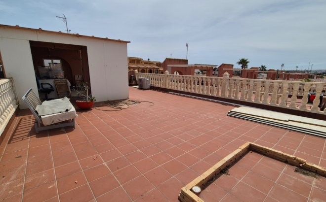 Resale - Villa -
Torrevieja - Costa Blanca