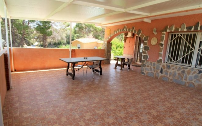 Resale - Villa -
Torrevieja - Los Balcones