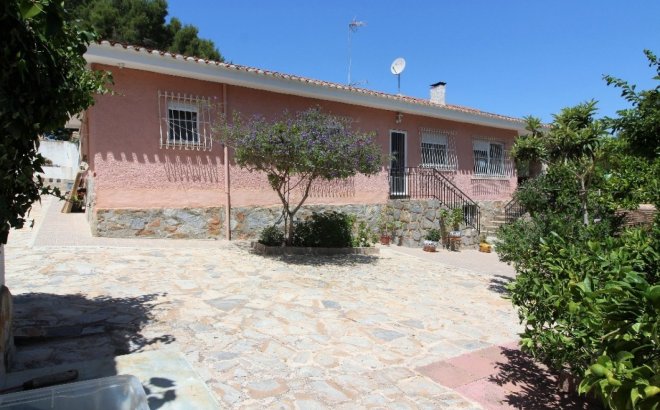 Resale - Villa -
Torrevieja - Los Balcones