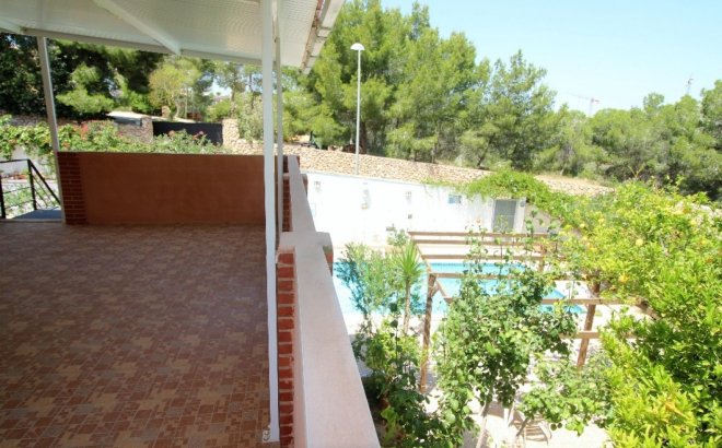 Resale - Villa -
Torrevieja - Los Balcones