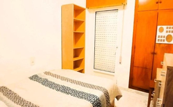 Resale - Apartment -
Torrevieja - Playa del Cura