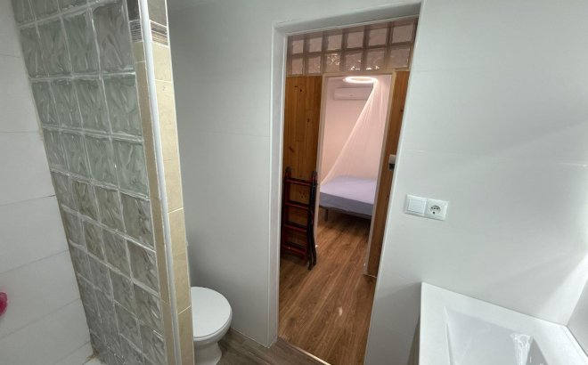 Resale - Town House -
Torrevieja - La Siesta - El Salado - Torreta