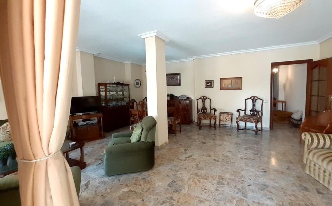 Resale - Apartment -
Torrevieja