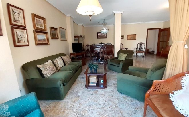 Resale - Apartment -
Torrevieja