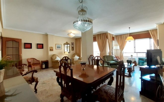 Resale - Apartment -
Torrevieja