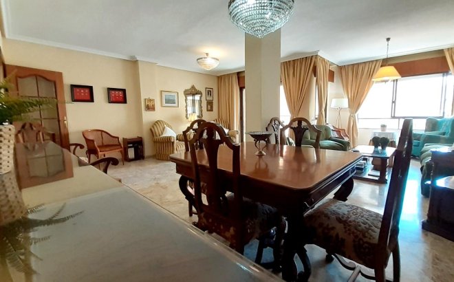 Resale - Apartment -
Torrevieja