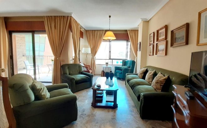 Resale - Apartment -
Torrevieja