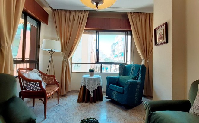 Resale - Apartment -
Torrevieja