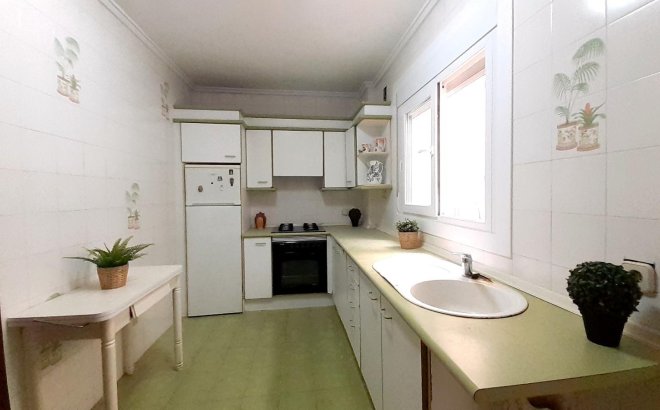 Resale - Apartment -
Torrevieja