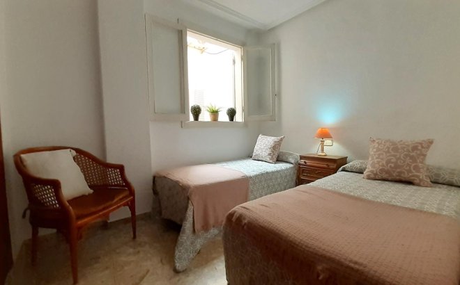 Resale - Apartment -
Torrevieja