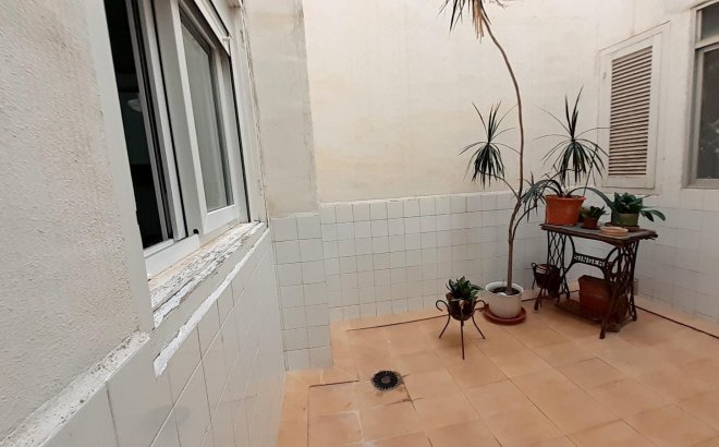 Resale - Apartment -
Torrevieja
