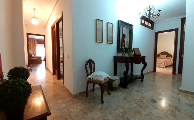 Resale - Apartment -
Torrevieja