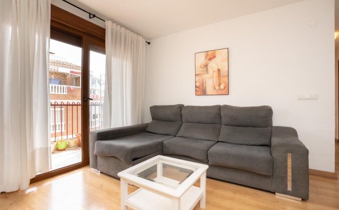 Revente - Appartement -
Torrevieja - El Acequión - Los Náufragos