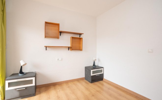 Revente - Appartement -
Torrevieja - El Acequión - Los Náufragos