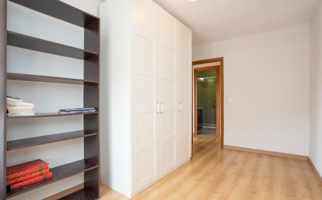 Revente - Appartement -
Torrevieja - El Acequión - Los Náufragos