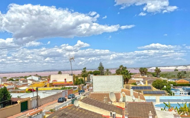 Resale - Villa -
Torrevieja - Costa Blanca