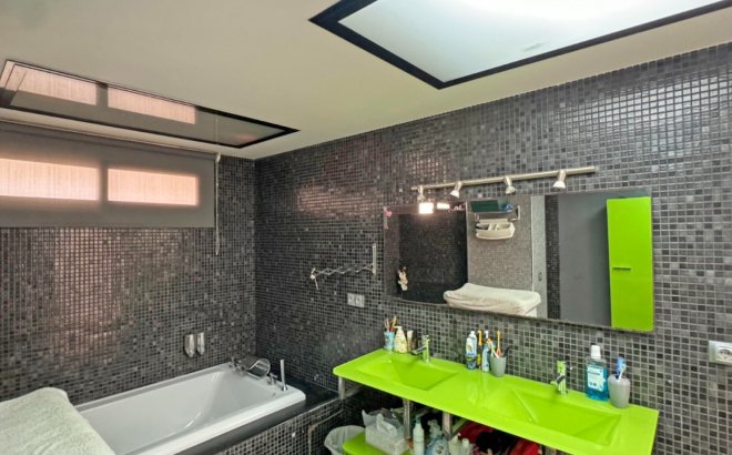 Revente - Appartement -
Torrevieja - Costa Blanca