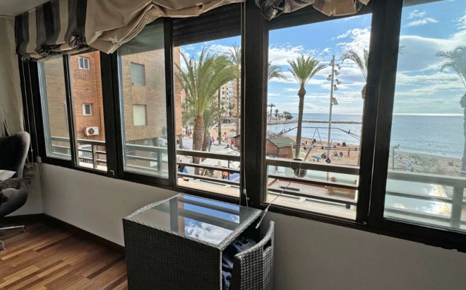 Revente - Appartement -
Torrevieja - Costa Blanca